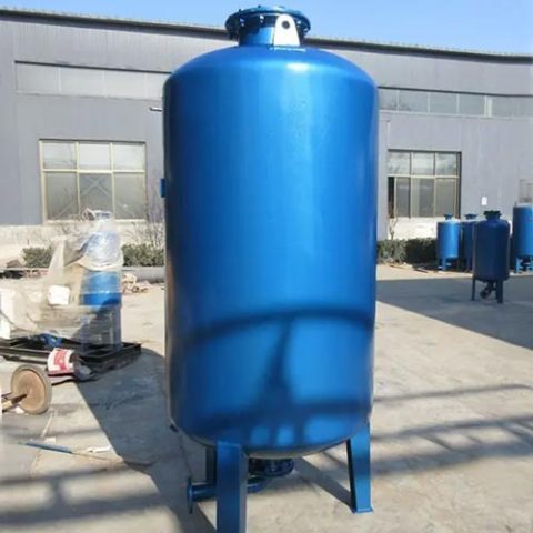 立式隔膜式气压罐 囊式气压罐 膨胀罐 消防稳压罐 碳钢隔膜式气压罐